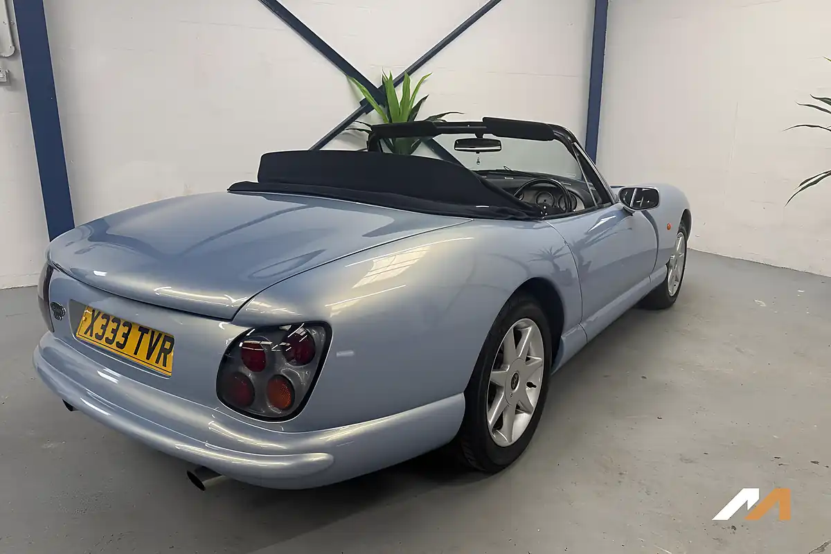 Used 2000 Tvr Chimaera Convertible Crystal Topaz - Interior and Exterior details 18