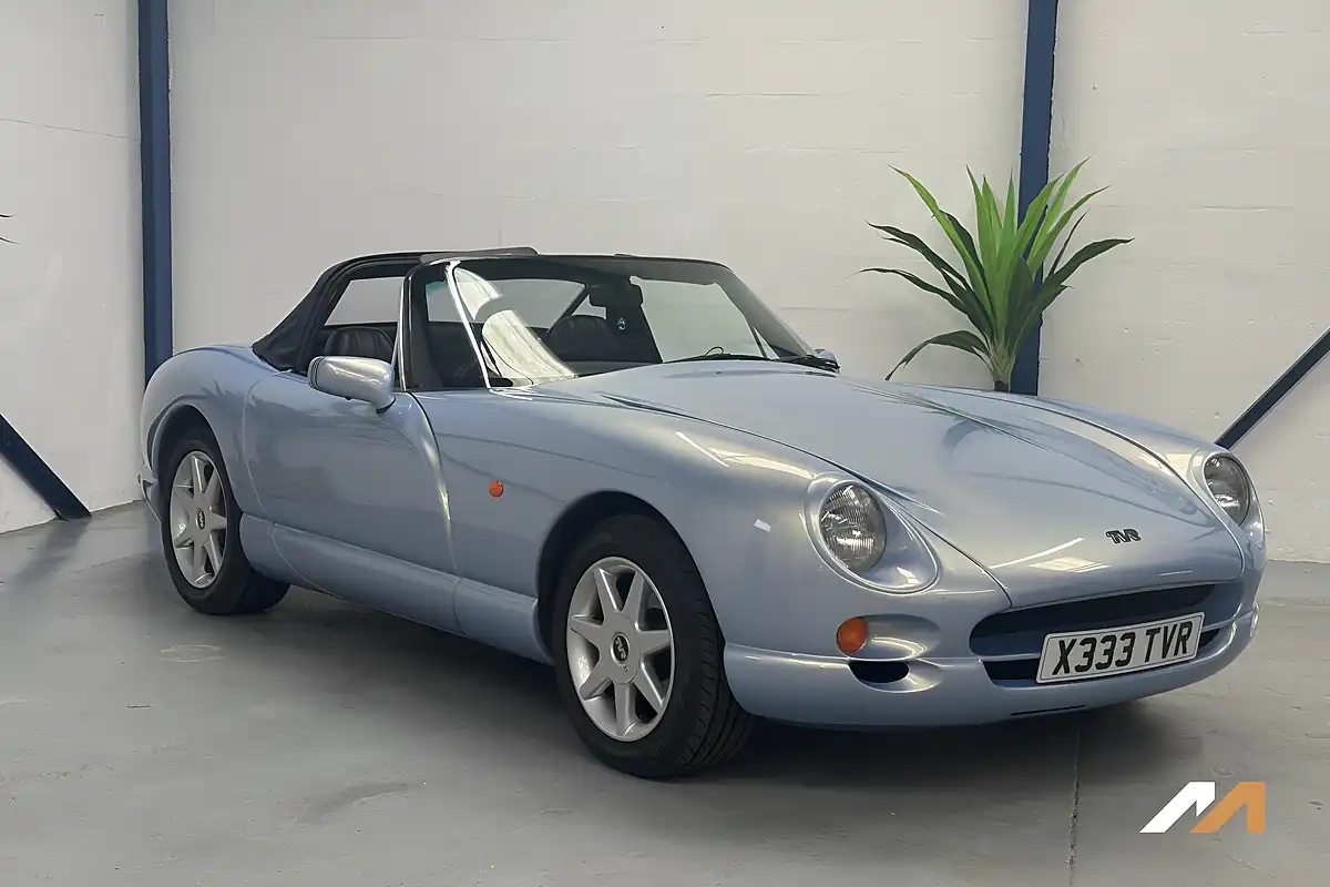 Used 2000 Tvr Chimaera Convertible Crystal Topaz - Interior and Exterior details 7