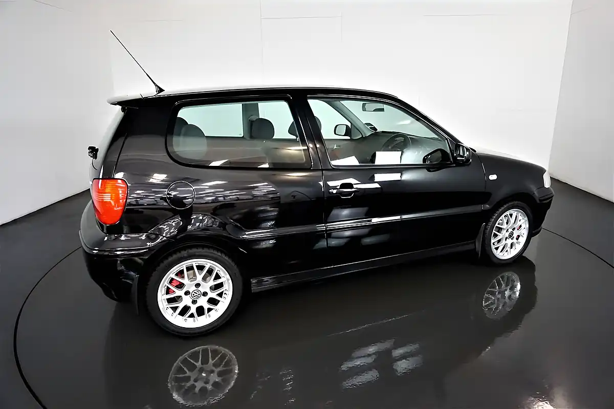 Used 2000 Volkswagen Polo GTI Black - Interior and Exterior details 10
