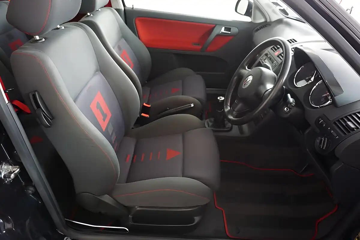 Used 2000 Volkswagen Polo GTI Black - Interior and Exterior details 14