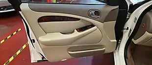 Used 20007 Jaguar S-Type Se White - Interior and Exterior details 13