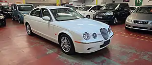 Used 20007 Jaguar S-Type Se White - Interior and Exterior details 3