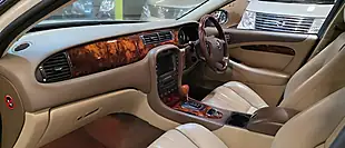 Used 20007 Jaguar S-Type Se White - Interior and Exterior details 4