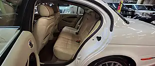 Used 20007 Jaguar S-Type Se White - Interior and Exterior details 6