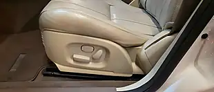 Used 20007 Jaguar S-Type Se White - Interior and Exterior details 7
