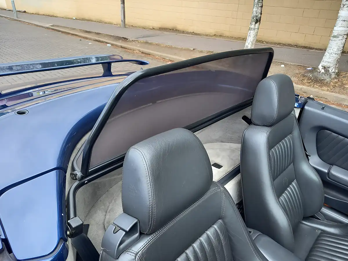 Used 2001 Alfa Romeo Spider Blue Metallic - Interior and Exterior details 11