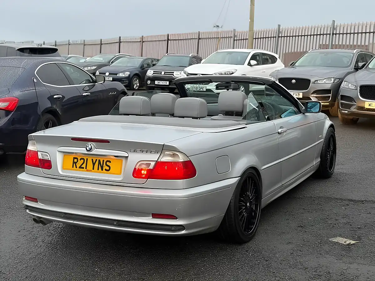 Used 2001 BMW 3 Series Convertible Silver - Interior and Exterior details 10