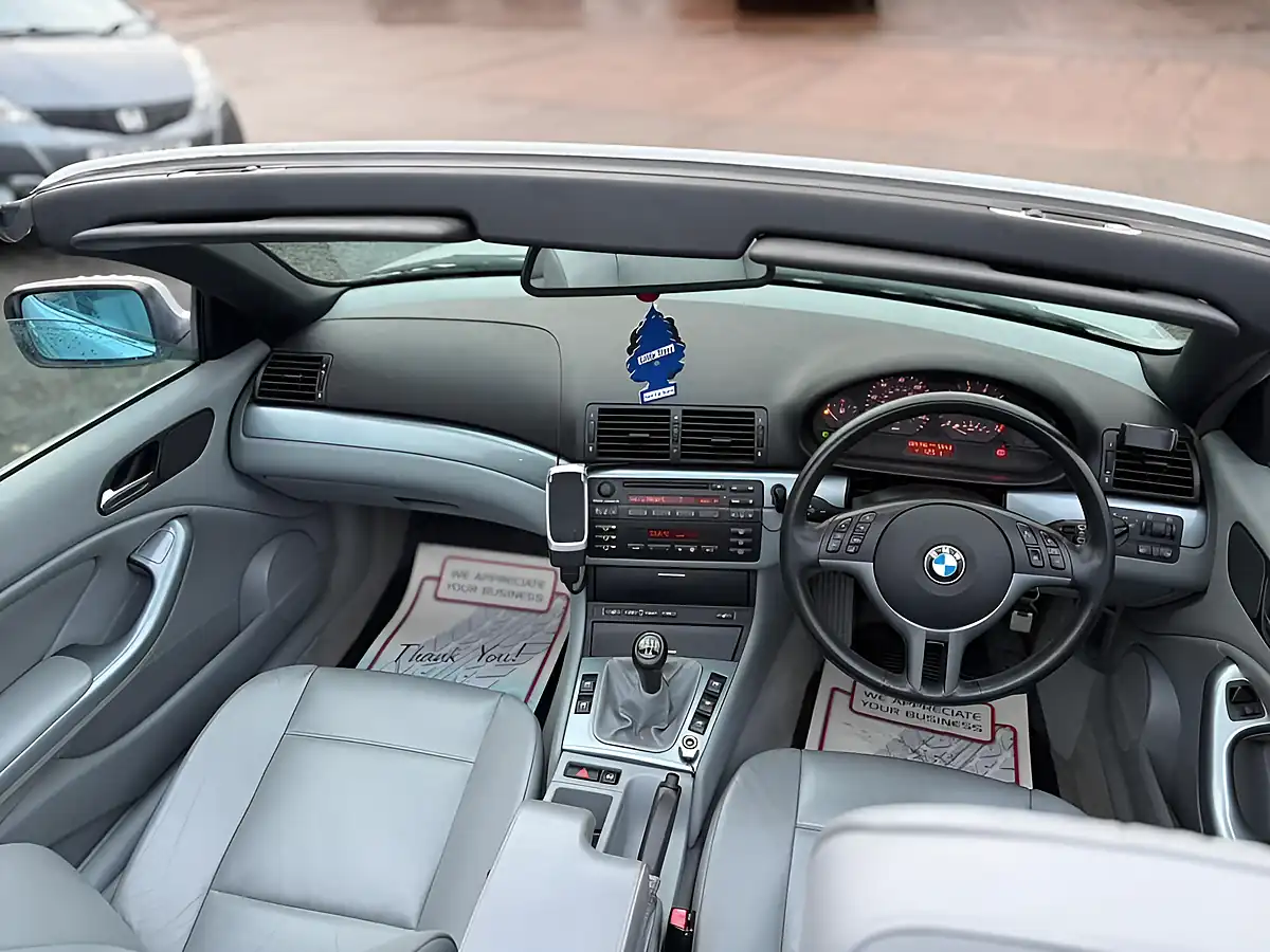 Used 2001 BMW 3 Series Convertible Silver - Interior and Exterior details 8