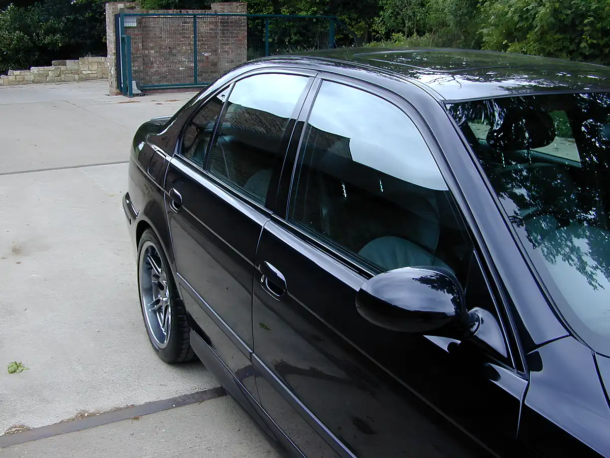 Used 2001 BMW M5 E39 Black - Interior and Exterior details 10