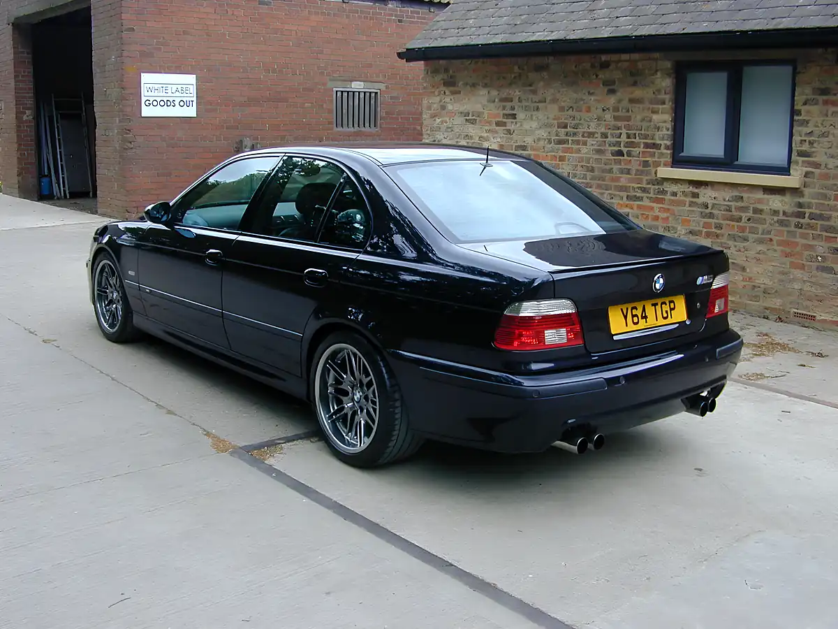 Used 2001 BMW M5 E39 Black - Interior and Exterior details 6