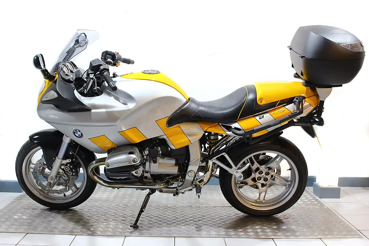 Used 2001 BMW R1100S Yellow - Interior and Exterior details 10