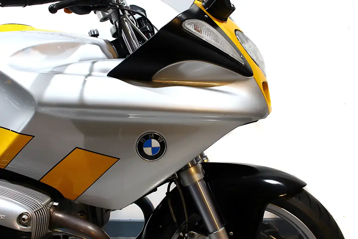 Used 2001 BMW R1100S Yellow - Interior and Exterior details 4