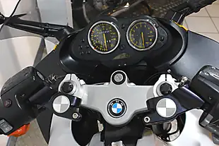 Used 2001 BMW R1100S Yellow - Interior and Exterior details 8