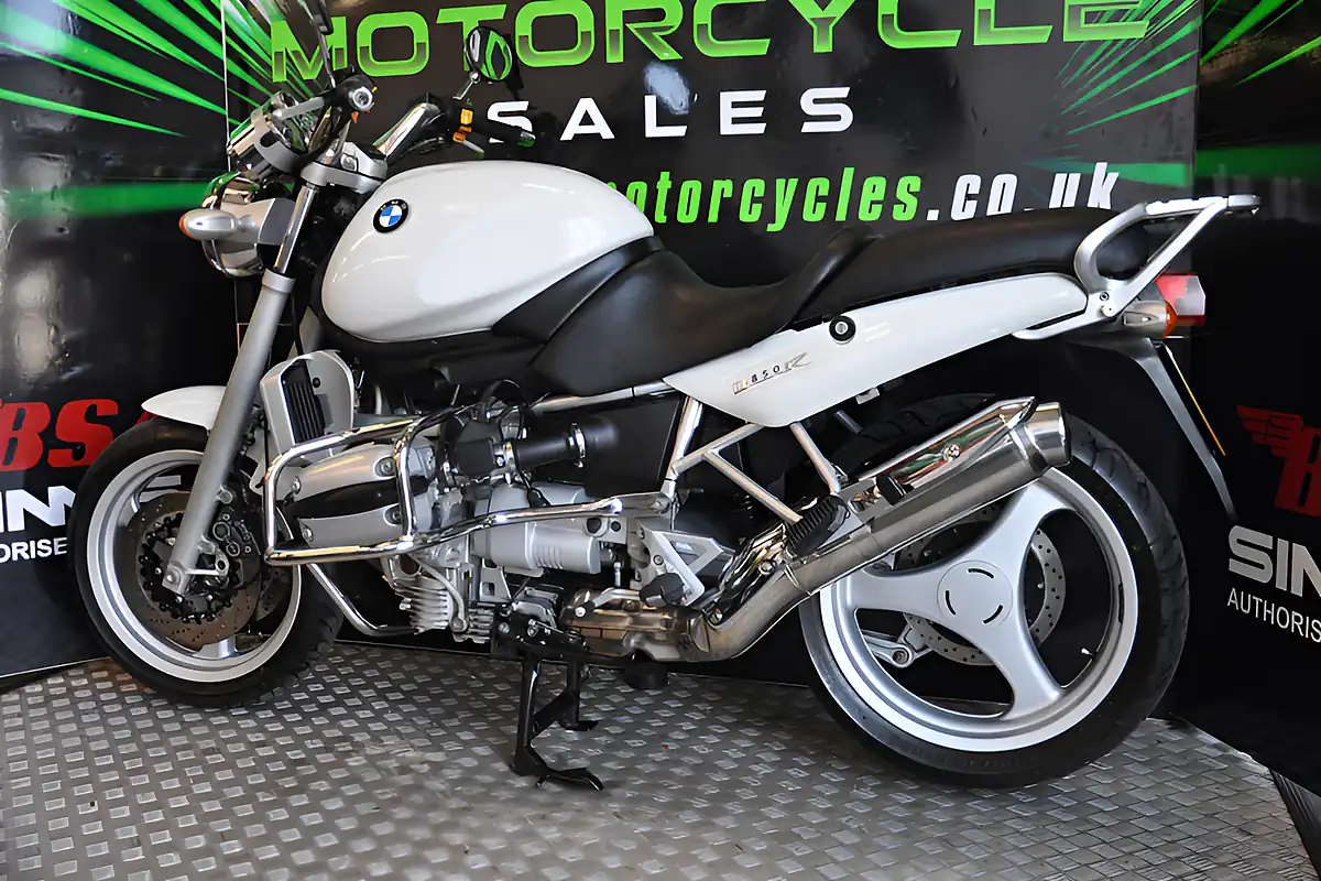 Used 2001 BMW R850R White - Interior and Exterior details 14
