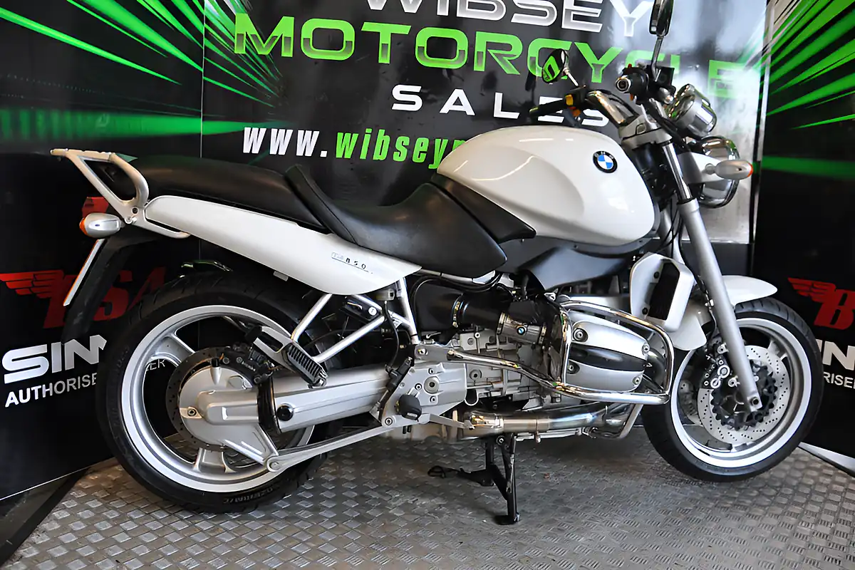 Used 2001 BMW R850R White - Interior and Exterior details 4
