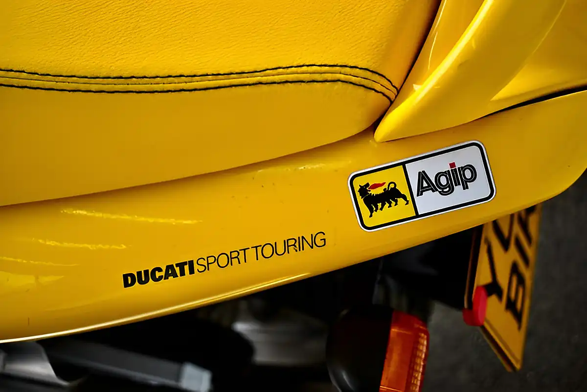 Used 2001 Ducati St4 Yellow - Interior and Exterior details 19