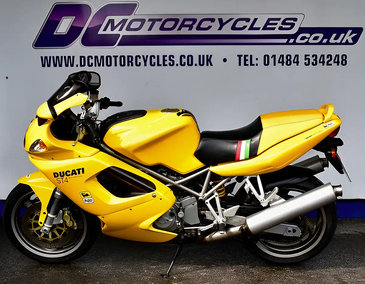 Used 2001 Ducati St4 Yellow - Interior and Exterior details 5