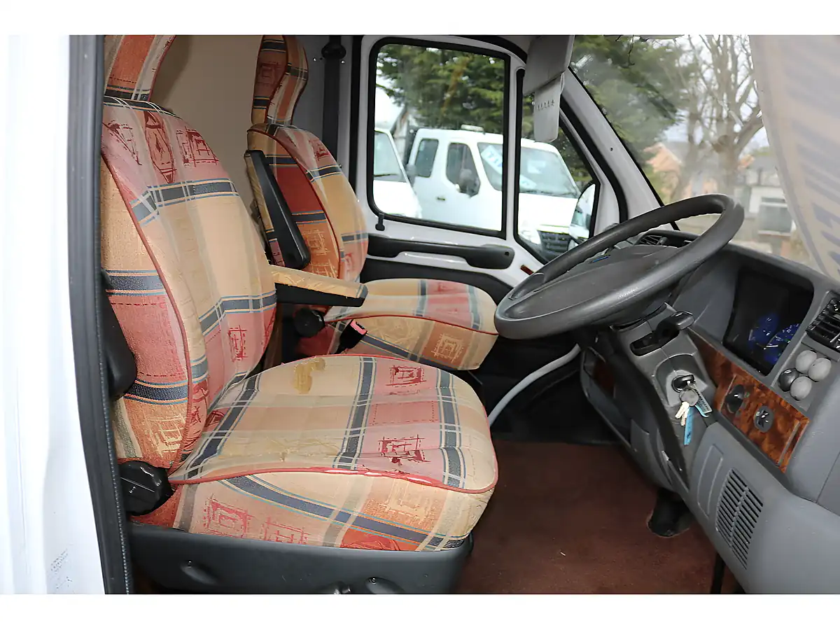 Used 2001 Fiat Ducato 10 White - Interior and Exterior details 13