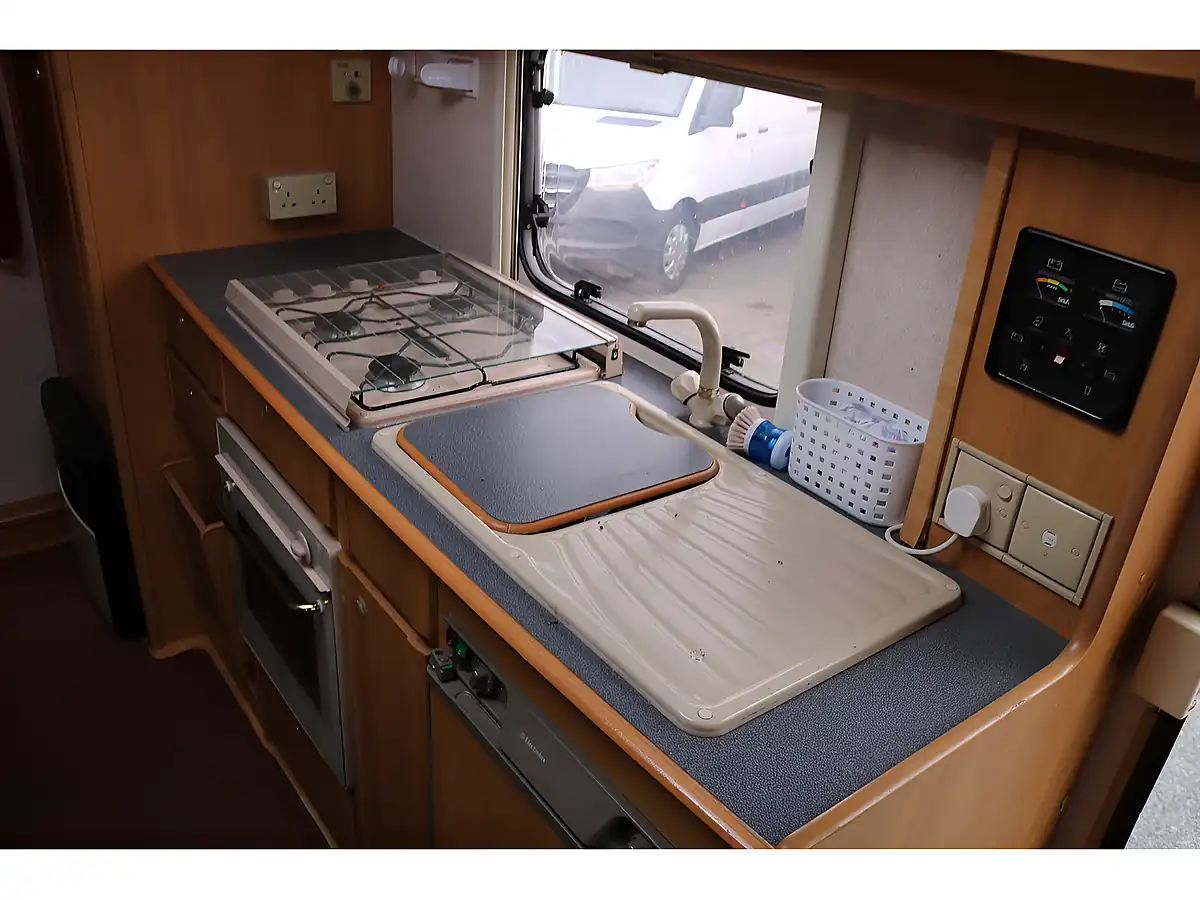 Used 2001 Fiat Ducato 10 White - Interior and Exterior details 16