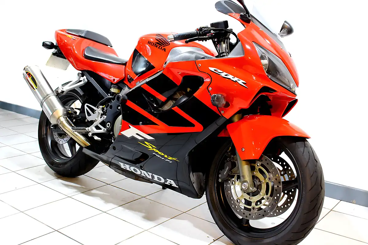 Used 2001 Honda CBR600 F Sport Red - Interior and Exterior details 8
