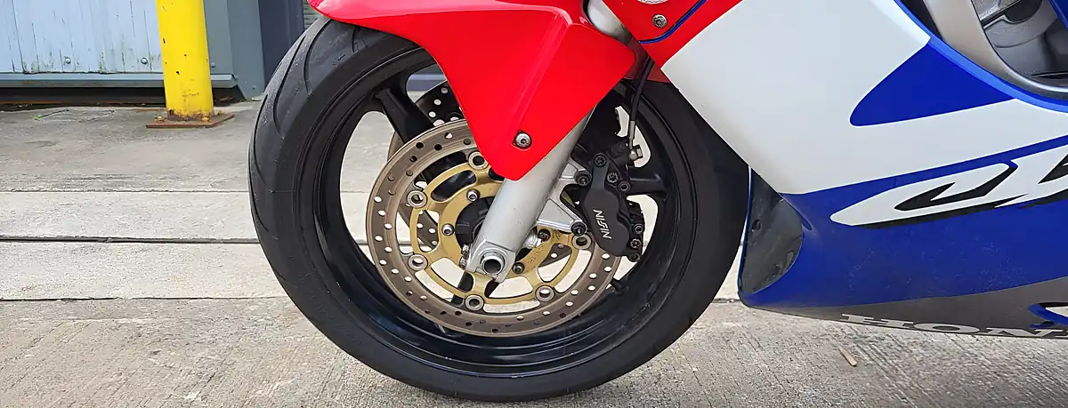 Used 2001 Honda CBR600F - Interior and Exterior details 7