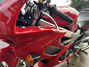 Used 2001 Honda Vtr 1000 Firestorm Red - Interior and Exterior details 16