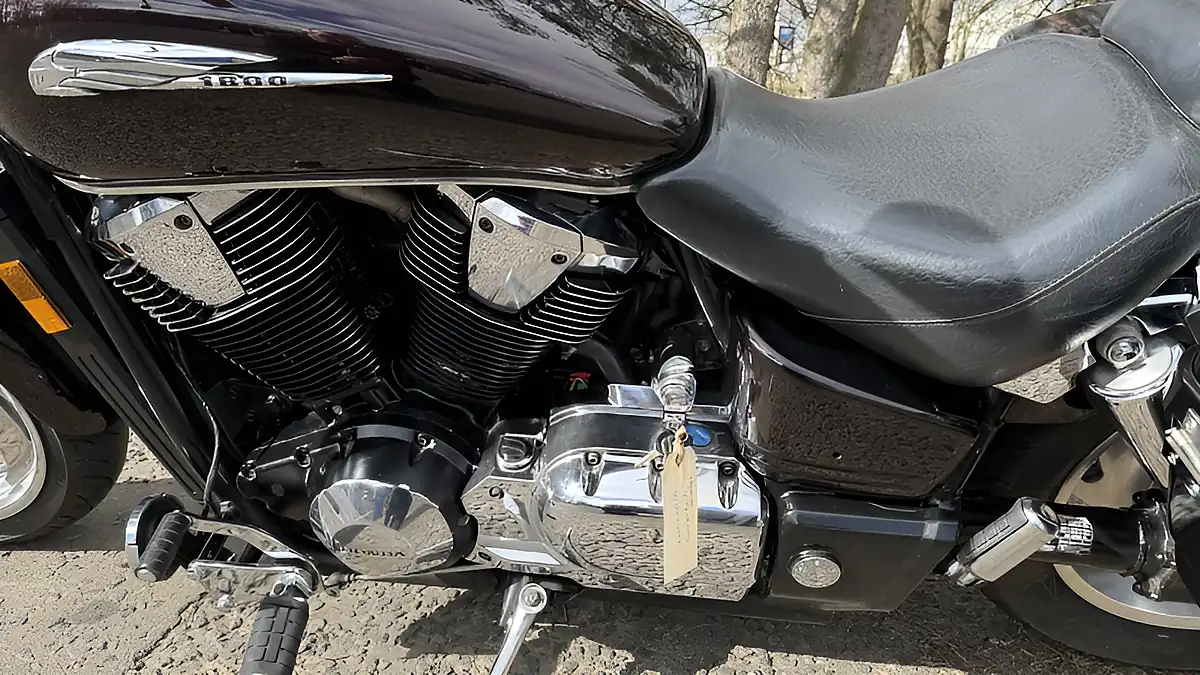 Used 2001 Honda VTX1800 Black - Interior and Exterior details 12