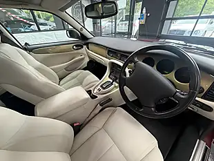 Used 2001 Jaguar Xj XJ8 Red - Interior and Exterior details 19