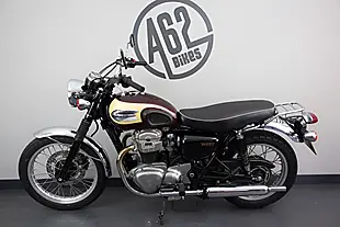 Used 2001 Kawasaki W650 Maroon and Cream - Interior and Exterior details 2