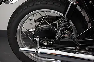 Used 2001 Kawasaki W650 Maroon and Cream - Interior and Exterior details 7