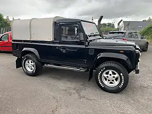 Used 2001 Land Rover Defender 110 Black - Interior and Exterior details 11