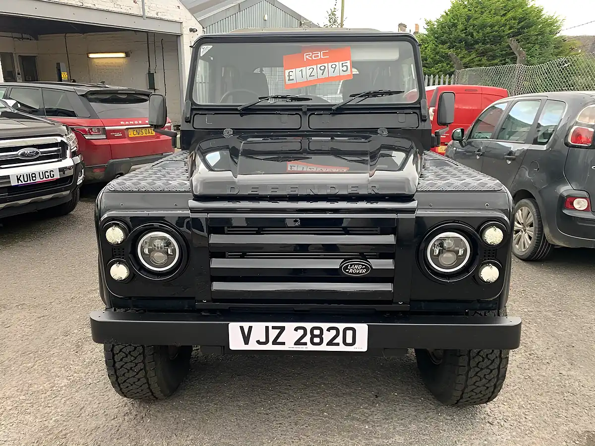 Used 2001 Land Rover Defender 110 Black - Interior and Exterior details 2