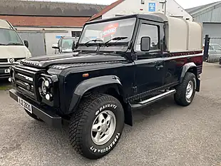 Used 2001 Land Rover Defender 110 Black - Interior and Exterior details 3