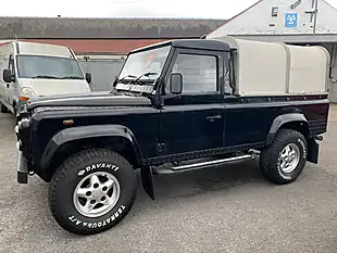 Used 2001 Land Rover Defender 110 Black - Interior and Exterior details 4