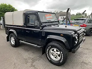 Used 2001 Land Rover Defender 110 Black - Interior and Exterior details 5