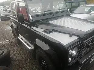 Used 2001 Land Rover Defender 90 Pick Up Black - Interior and Exterior details 3