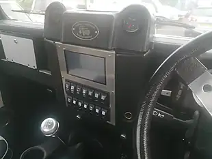 Used 2001 Land Rover Defender 90 Pick Up Black - Interior and Exterior details 6