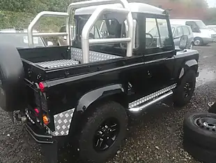 Used 2001 Land Rover Defender 90 Pick Up Black - Interior and Exterior details 7