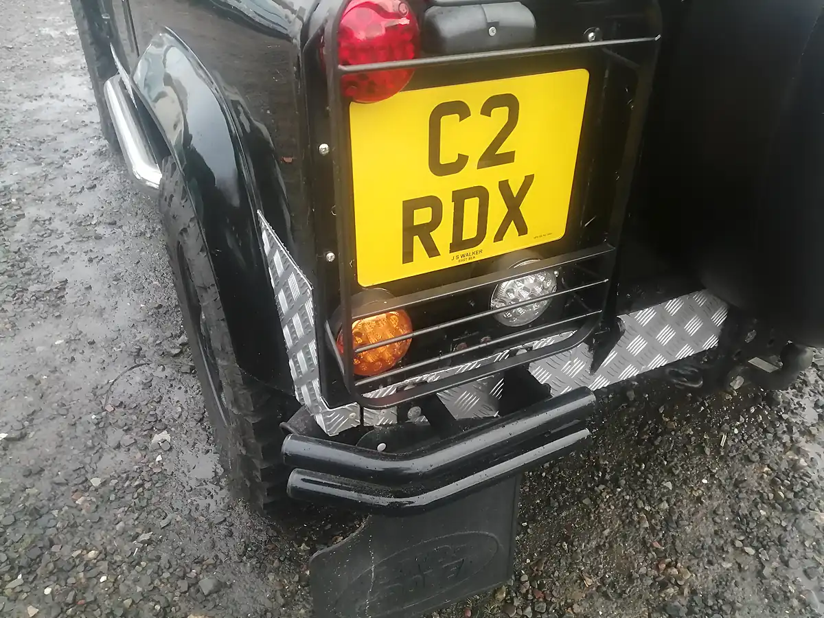 Used 2001 Land Rover Defender 90 Pick Up Black - Interior and Exterior details 8