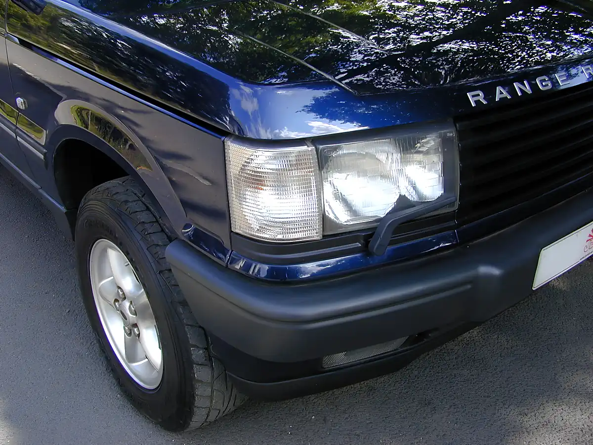 Used 2001 Land Rover Range Rover Se Oxford Blue Metallic - Interior and Exterior details 11