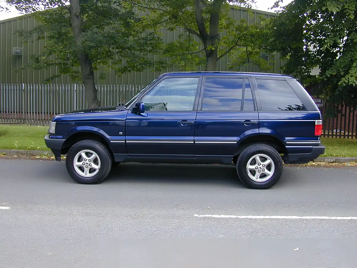 Used 2001 Land Rover Range Rover Se Oxford Blue Metallic - Interior and Exterior details 7