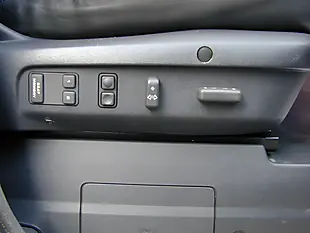 Used 2001 Land Rover Range Rover Vogue Silver - Interior and Exterior details 14