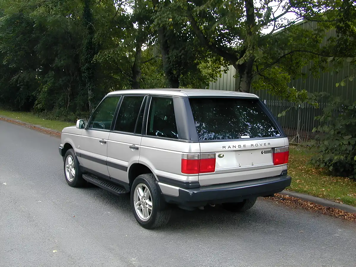 Used 2001 Land Rover Range Rover Vogue Silver - Interior and Exterior details 6