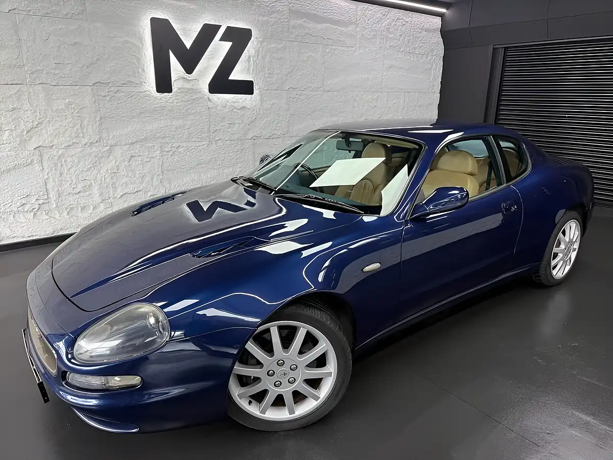 Used 2001 Maserati 3200 GT Coupe Blue - Front View