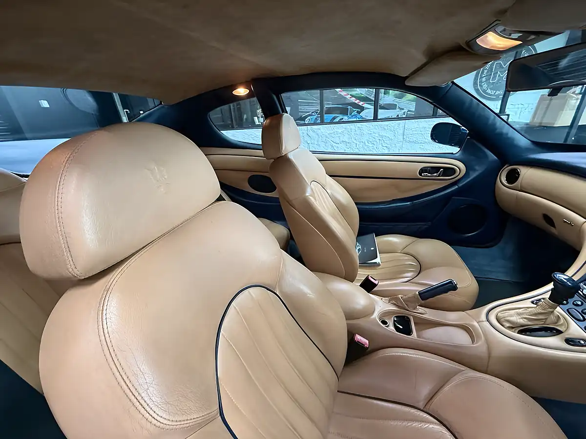 Used 2001 Maserati 3200 GT Coupe Blue - Interior and Exterior details 13