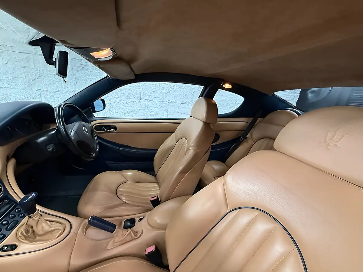 Used 2001 Maserati 3200 GT Coupe Blue - Interior and Exterior details 17