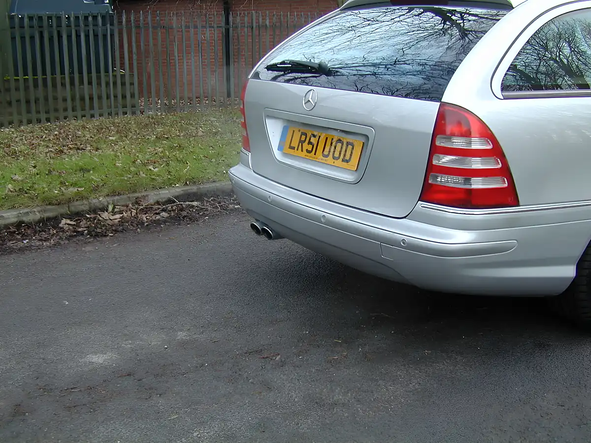 Used 2001 Mercedes-Benz C Class C32 AMG Estate Silver - Interior and Exterior details 9