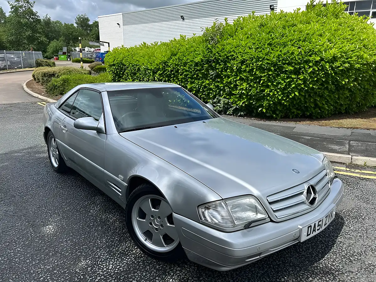 Used 2001 Mercedes-Benz Sl Class Convertible Brilliant Silver Metallic - Interior and Exterior details 11