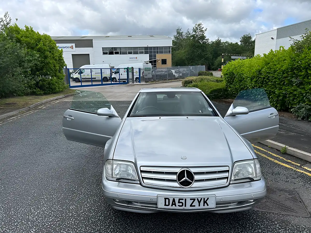Used 2001 Mercedes-Benz Sl Class Convertible Brilliant Silver Metallic - Interior and Exterior details 14