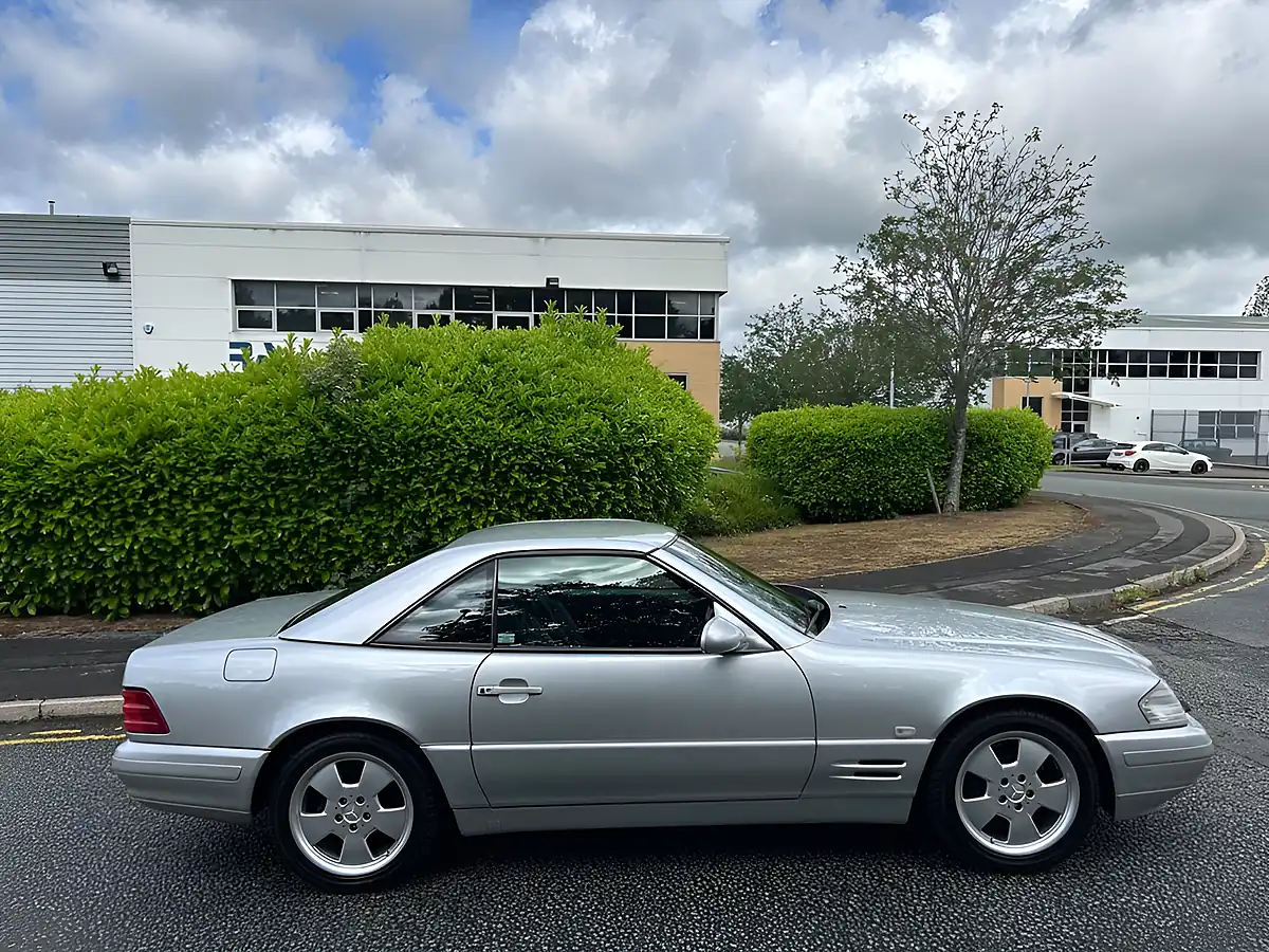 Used 2001 Mercedes-Benz Sl Class Convertible Brilliant Silver Metallic - Interior and Exterior details 3